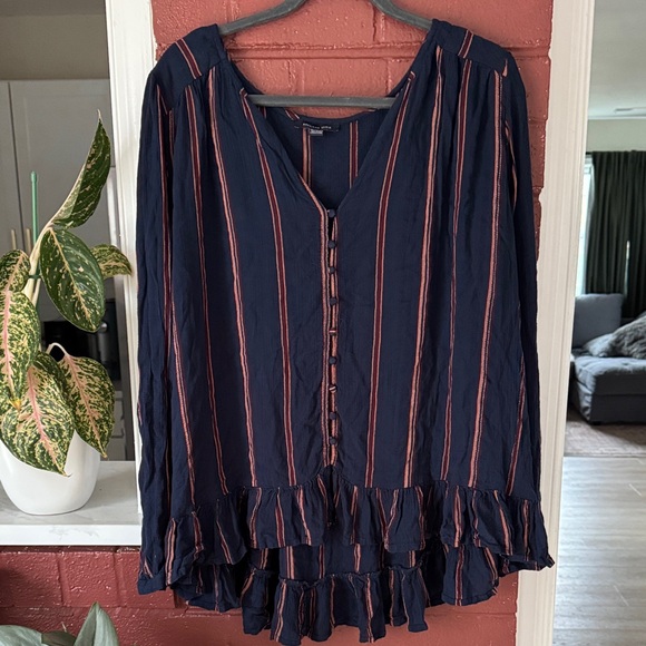 American Eagle Outfitters Tops - American Eagle Outfitters Black Top with Red and Tan Stripes